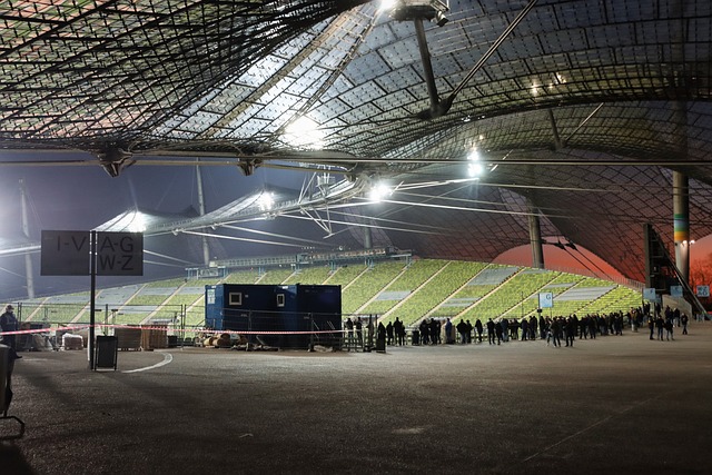 政治中立 政治中立